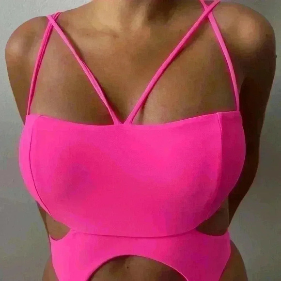 Keva J. - NWT Cut Out Pink Swimsuit Monokini Sz Small - Picture 4 of 12